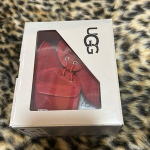 Newborn/infant Brand new red Baby Neumel Chuka Boot